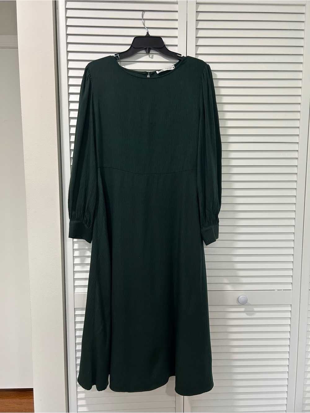 Zara Forest Green Long Sleeve Midi Dress